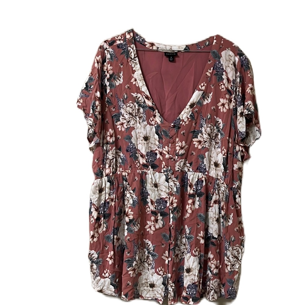Torrid, 100% Rayon, Floral Print, Button Down  Top, Multi Color, Size 2